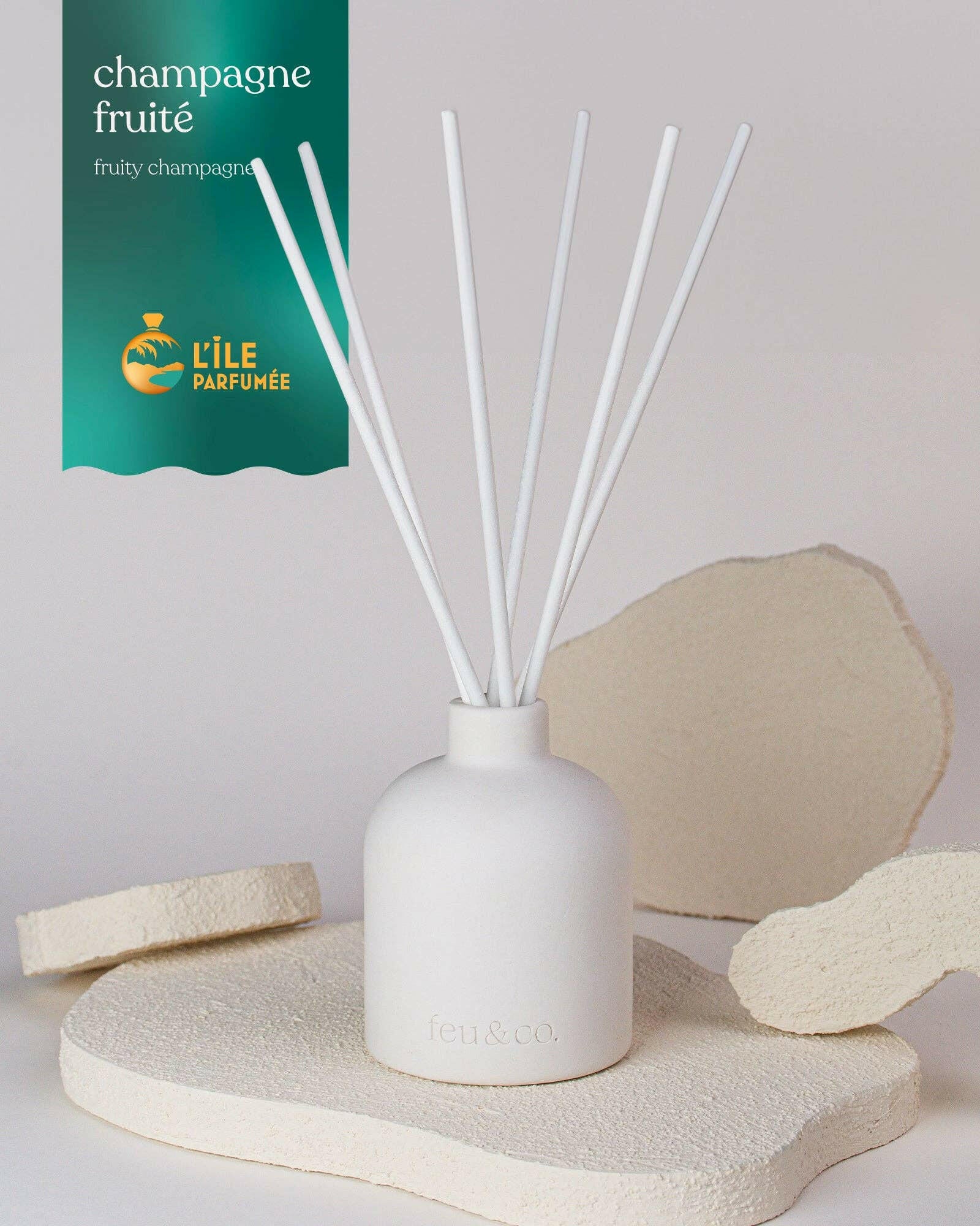 Feu & Co. – Diffuseur à roseaux – Champagne aux fruits | Ensemble de départ 160 ml - Maison et ambiance | Ma Boutique Aromatique.