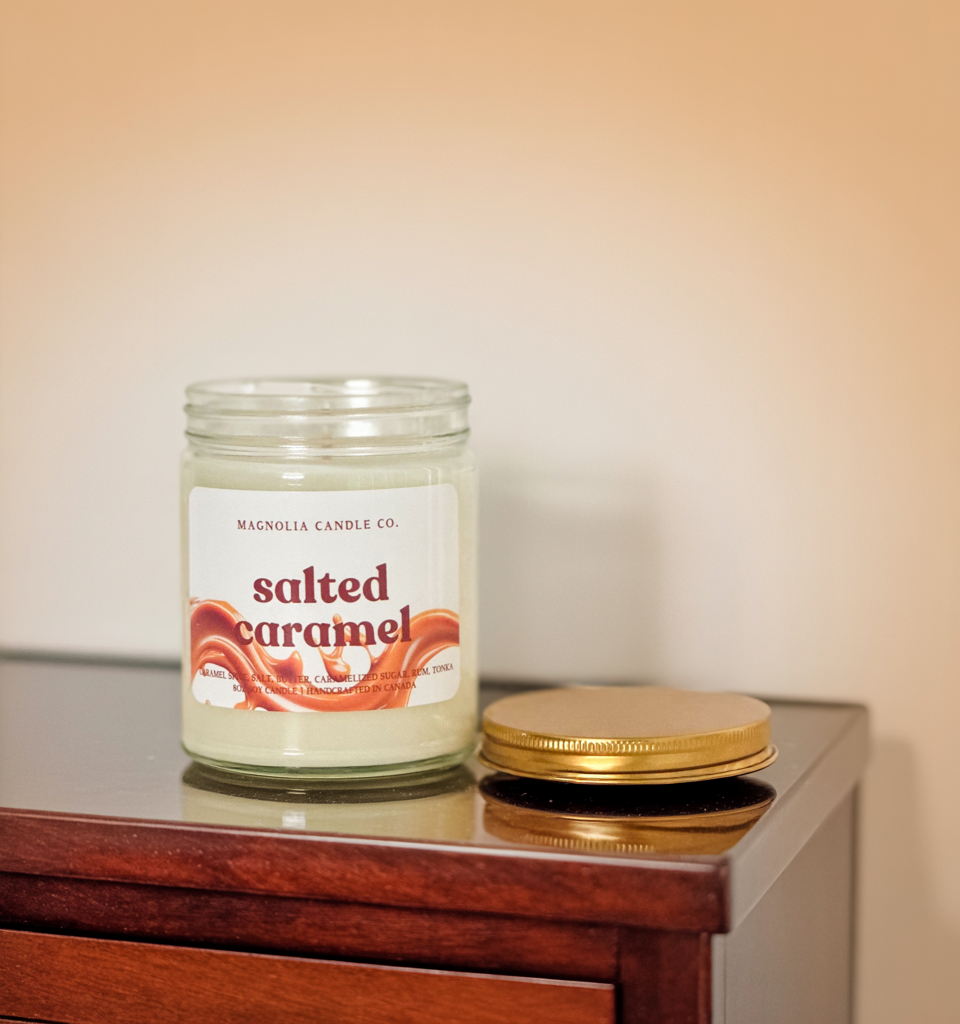 Caramel Salé - Bougie d'Automne - Pot Transparent 8oz - Bougies et cires | Ma Boutique Aromatique.