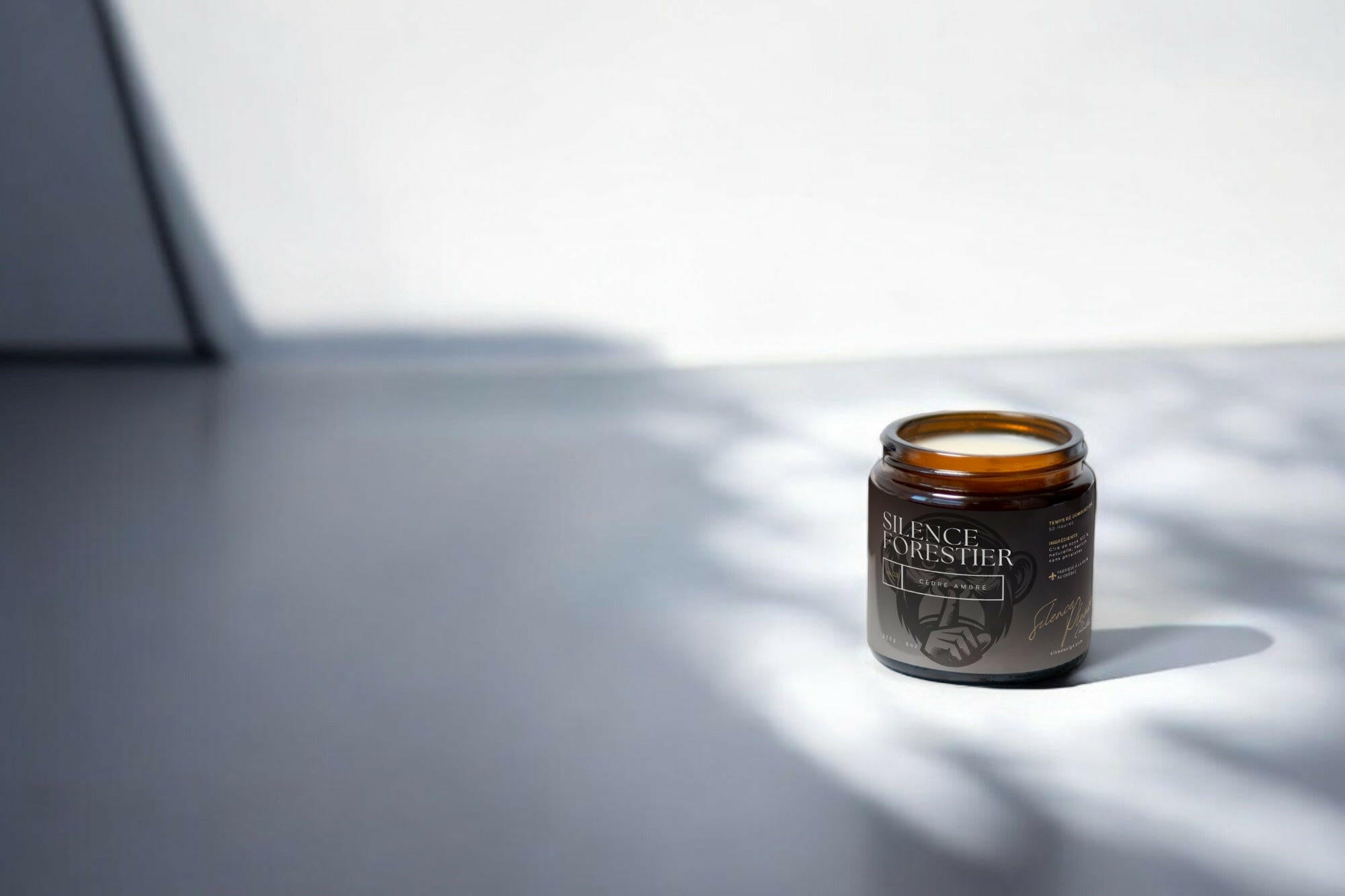 Silence Forestier – Cèdre Ambré - Bougies et cires | Ma Boutique Aromatique.