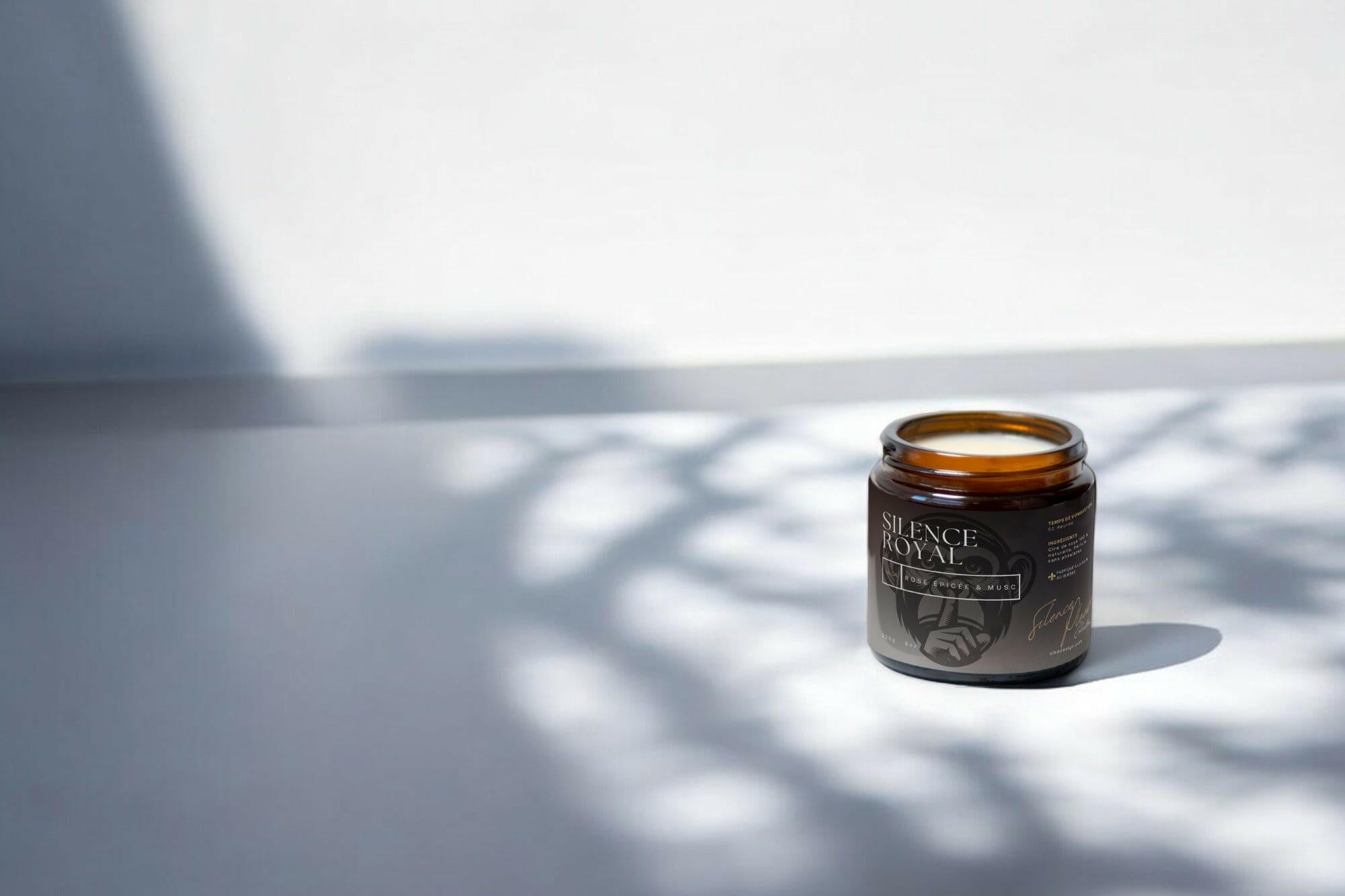 Silence Royal – Rose Épicée & Musc - Bougies et cires | Ma Boutique Aromatique.