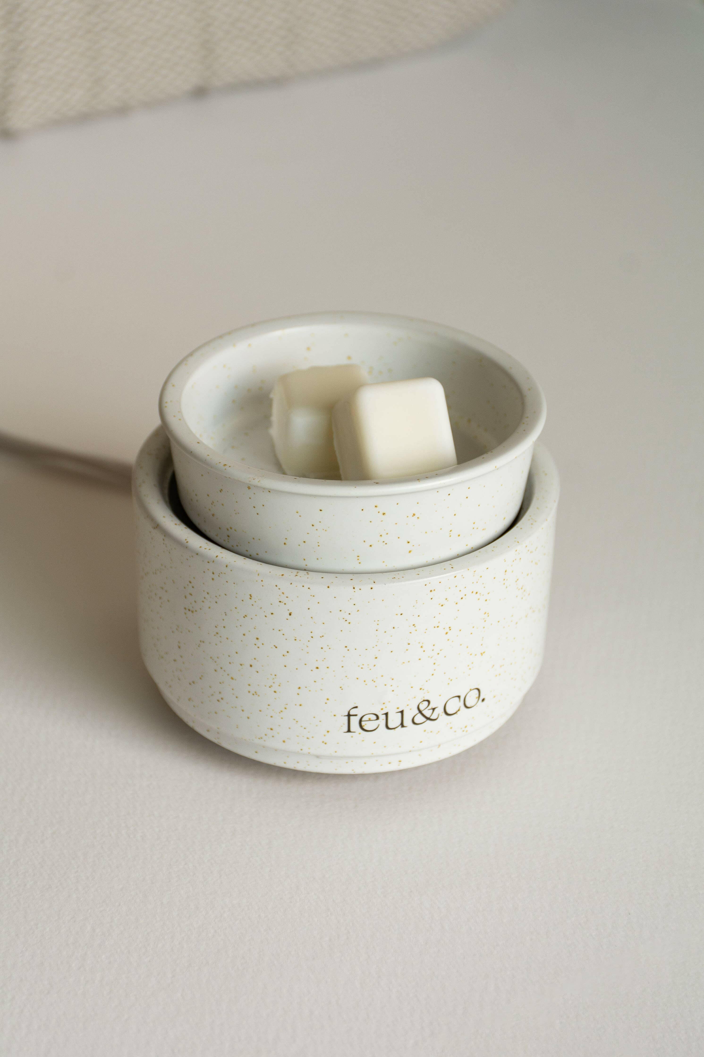 Feu & Co. – Diffuseur électrique – Grès blanc - Maison et ambiance | Ma Boutique Aromatique.