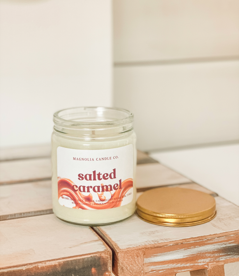 Caramel Salé - Bougie d'Automne - Pot Transparent 8oz - Bougies et cires | Ma Boutique Aromatique.