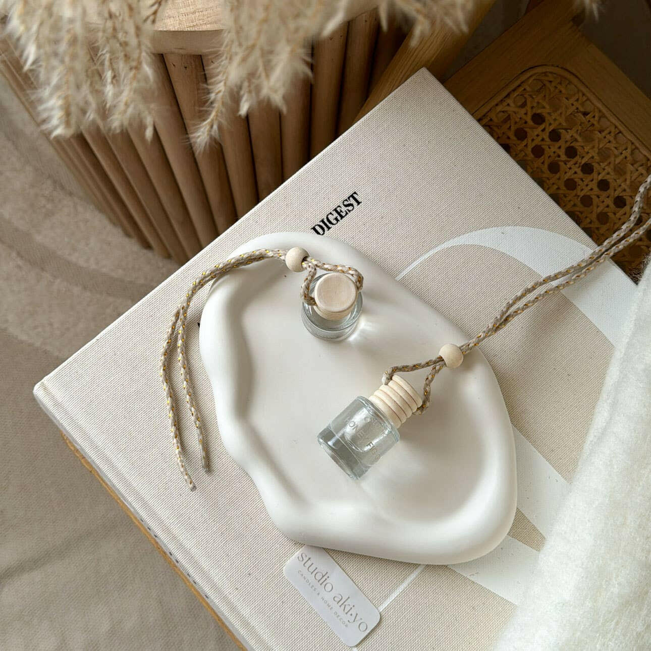 Diffuseur de Voiture Basilic + Poire Bosc | Désodorisants Naturels Boho pour Voiture -  | Ma Boutique Aromatique.
