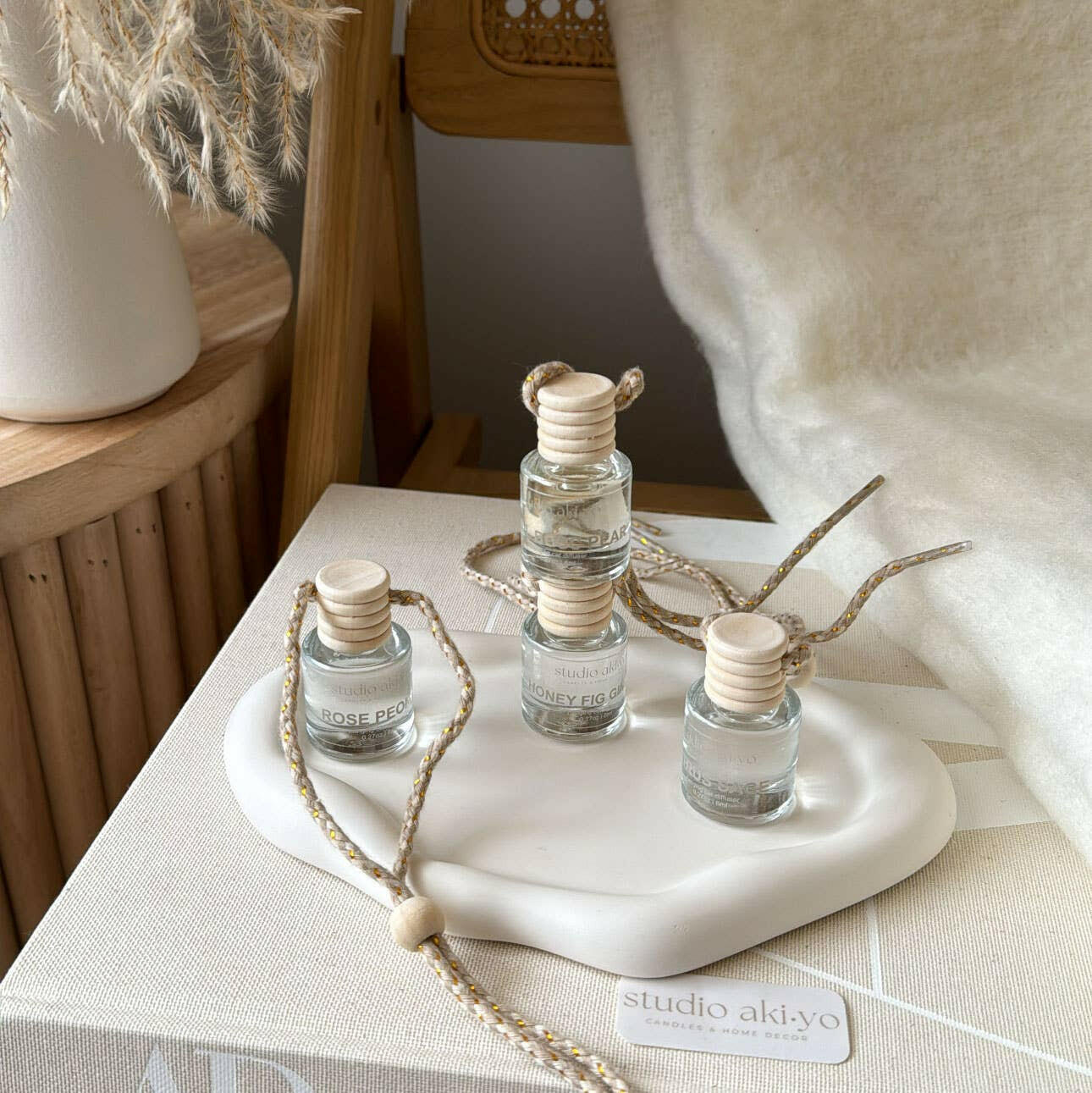 Diffuseur de Voiture Basilic + Poire Bosc | Désodorisants Naturels Boho pour Voiture -  | Ma Boutique Aromatique.