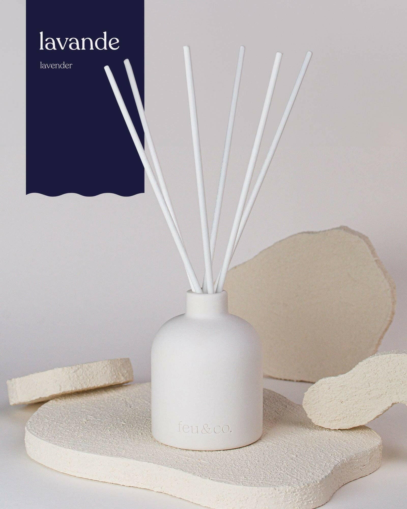 Feu & Co. – Diffuseur à roseaux – Lavande | Ensemble de départ 160 ml - Maison et ambiance | Ma Boutique Aromatique.